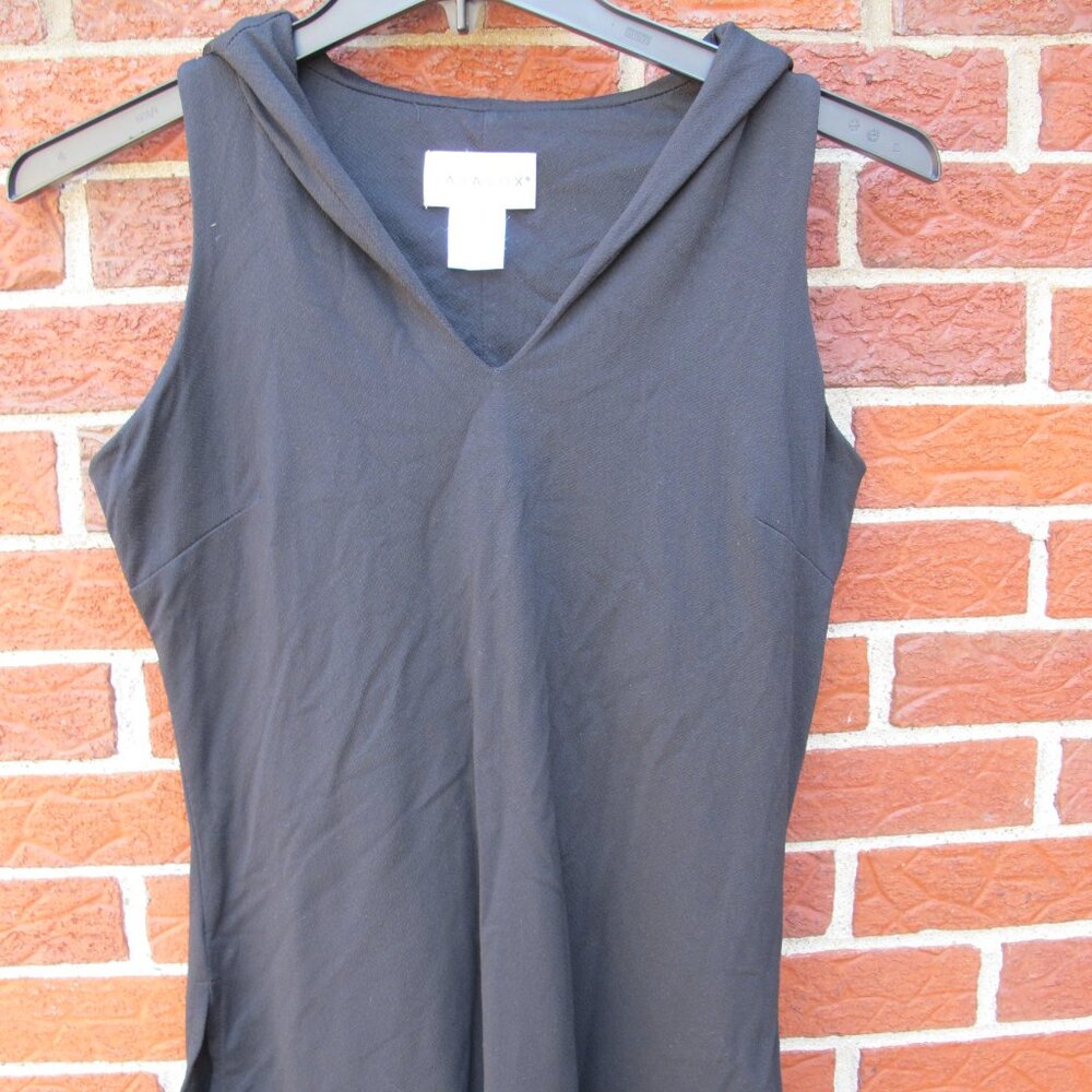 Paradox Collard V-Neck Tank - S